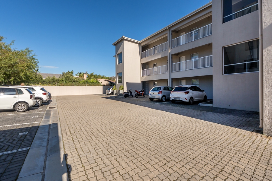2 Bedroom Property for Sale in Table View Western Cape